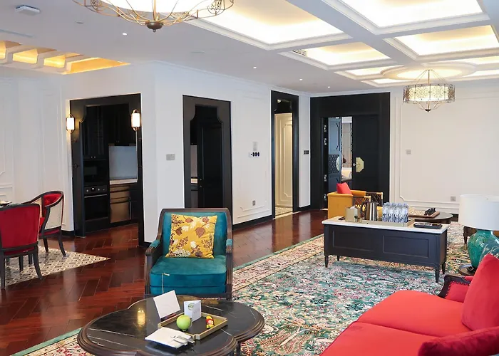Grand Royal Riverside Hue , Fusion Collection